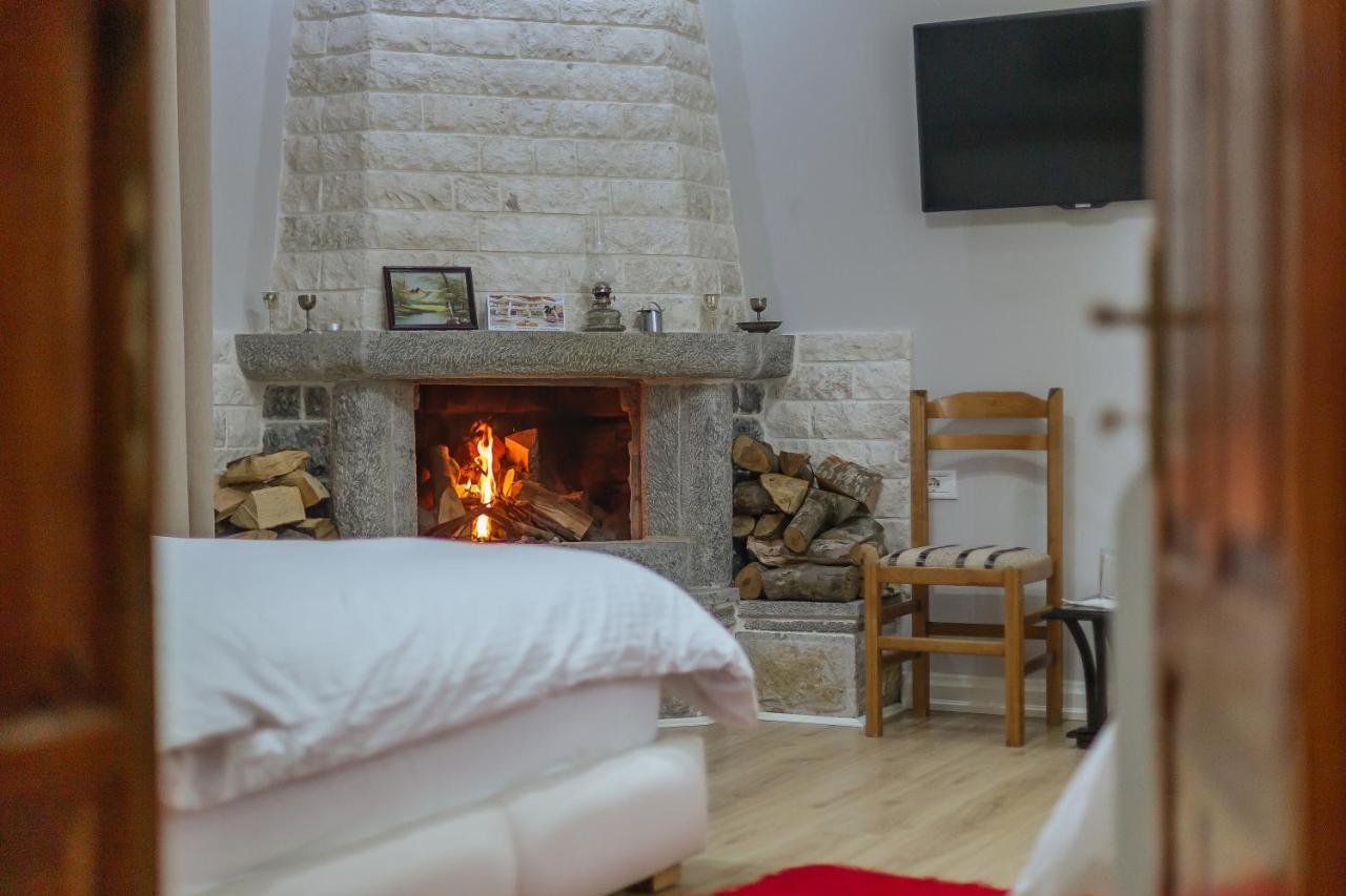 Vila 1 Korcza Zewnętrze zdjęcie
