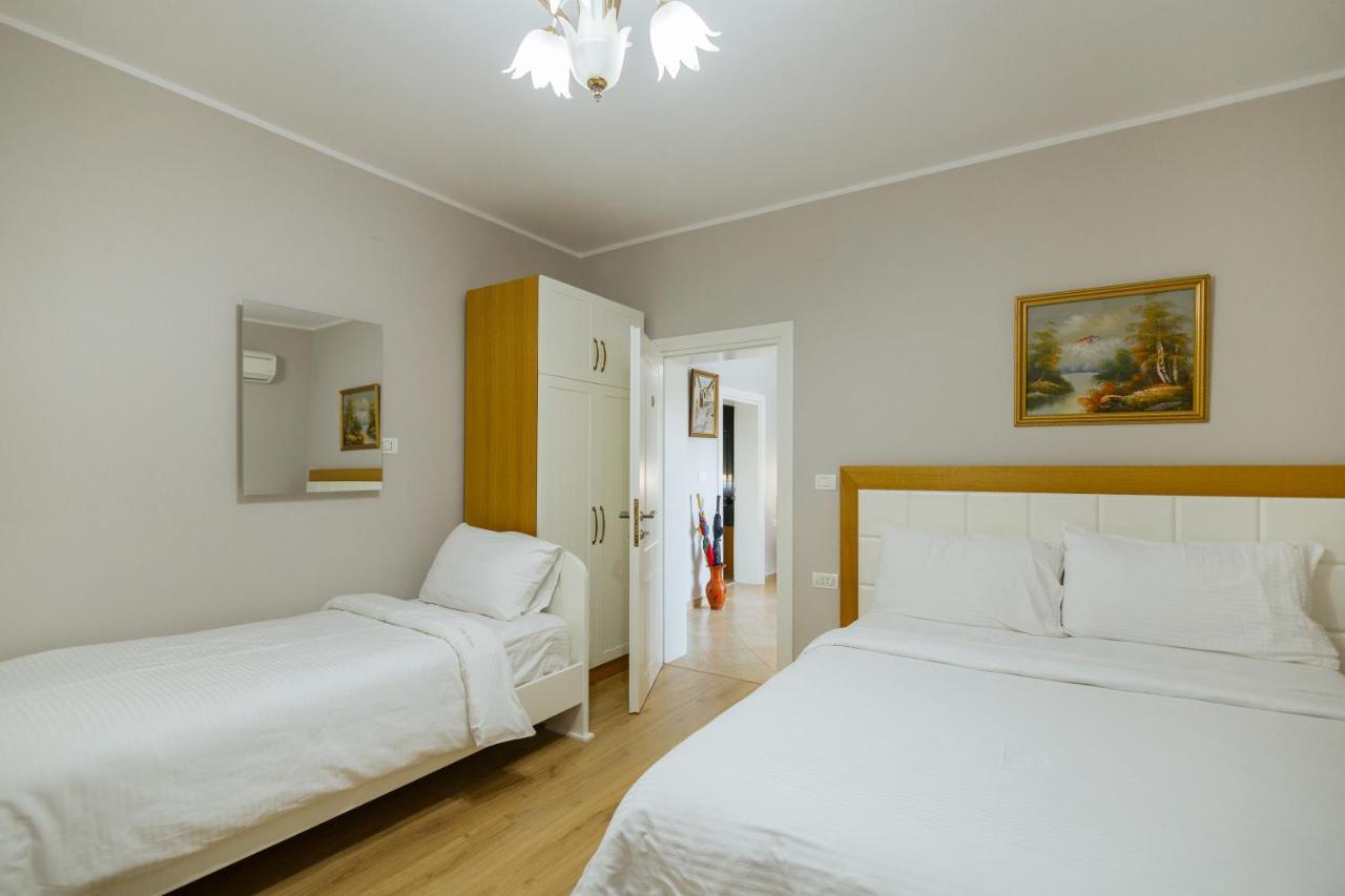 Vila 1 Korcza Zewnętrze zdjęcie